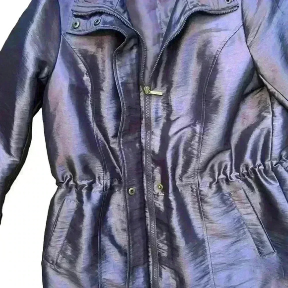 Coldwater Creek Lightweight Puffer Raincoat Size M (10-12) Metallic Purple Cozy - Picture 9 of 15
